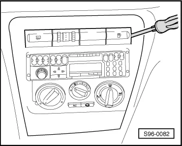 S96-0082