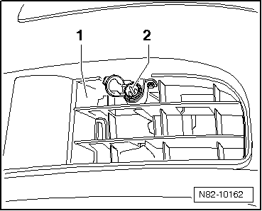 N82-10162