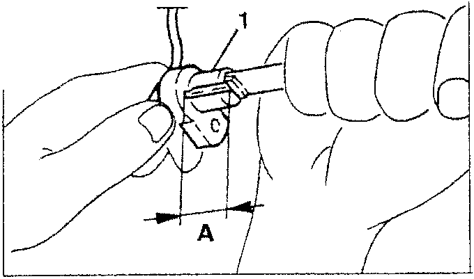 Checking dimension B with a dial gauge