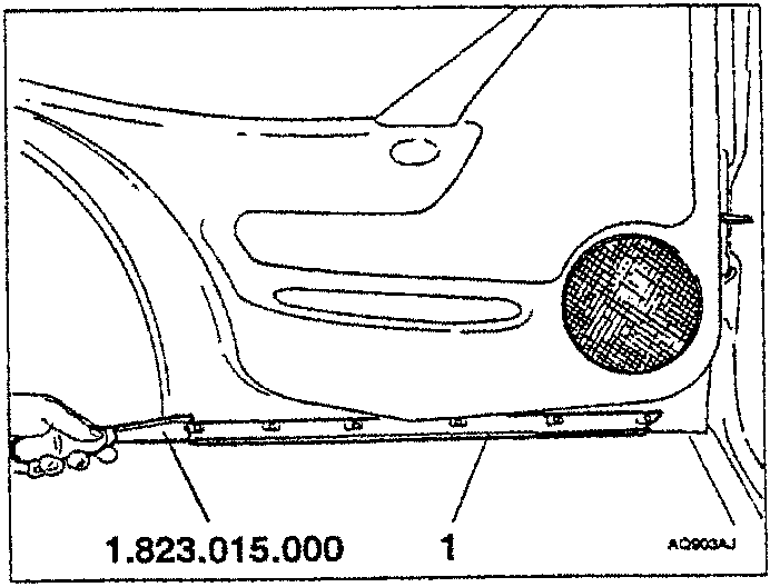 Diagram showing removal of rear door lower strip with tool 1.823.015.000