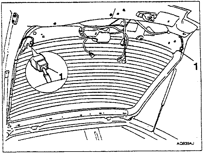 Diagram showing removal of lower tailgate trim using tool 1.823.014.000