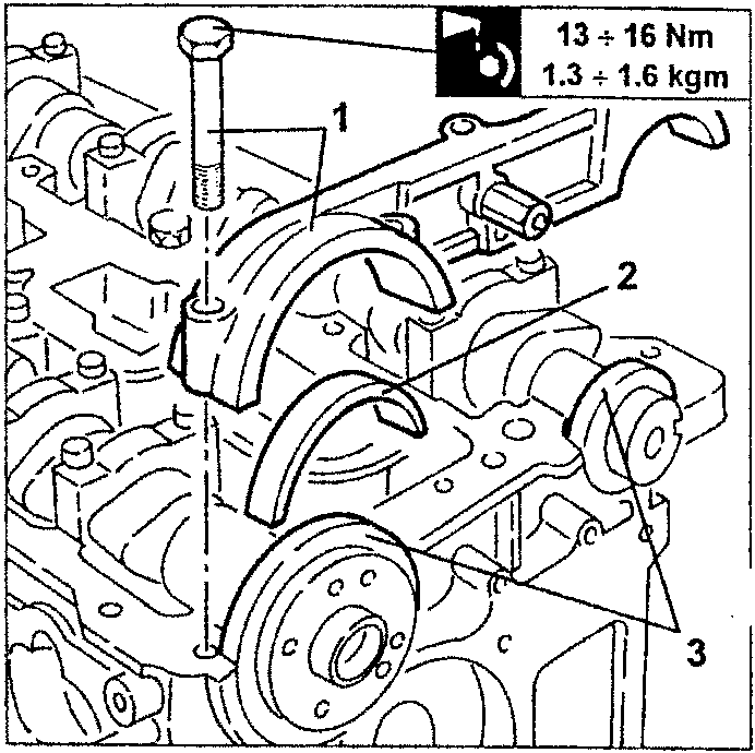 Diagram showing removal of intake side half bearing and oil seal rings from camshafts with torque specification