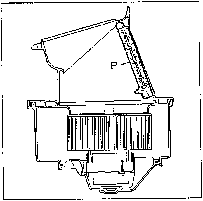 Cross section with the air inlet port (P) shutting the inside air inlet