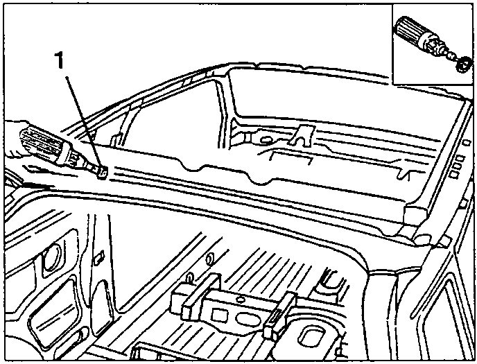 Cleaning the rear hoop with a rotating brush (1)