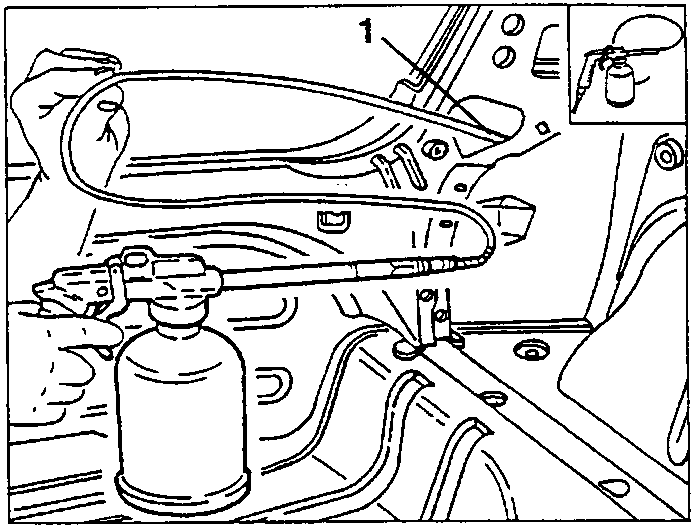 Applying corrosion inhibitor with a spray can (1)