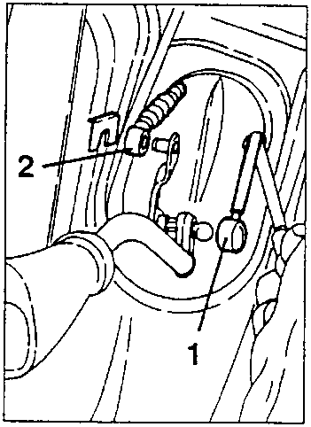 Gear selector cable disconnected from control lever.