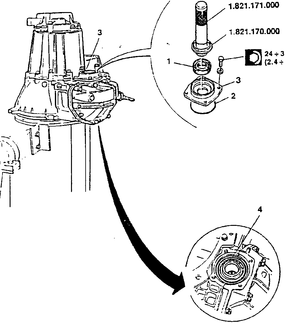 Diagram showing installation of oil seal, O-ring, and seal cover on gearbox side, with a close-up inset of the roller bearing assembly and torque specification.