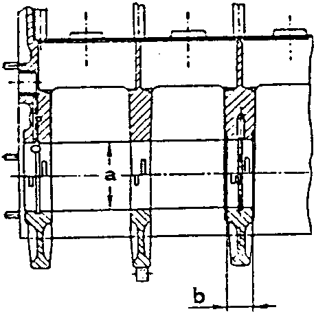 Cross-section of main supports showing central support shoulder