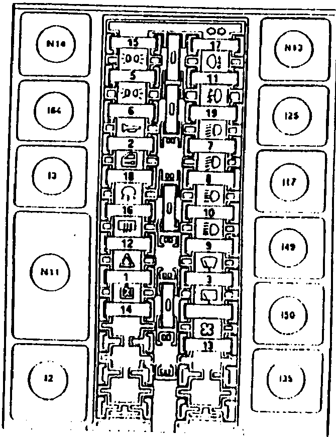 Fusebox layout diagram showing fuse positions and relay locations