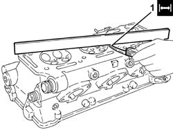R CYLINDER HEAD - OVERHAUL