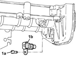 CAMSHAFT IN CYLINDER HEAD - R R WITH HEAD REMOVED