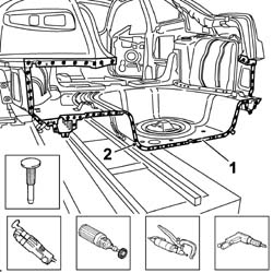 REAR TRIM