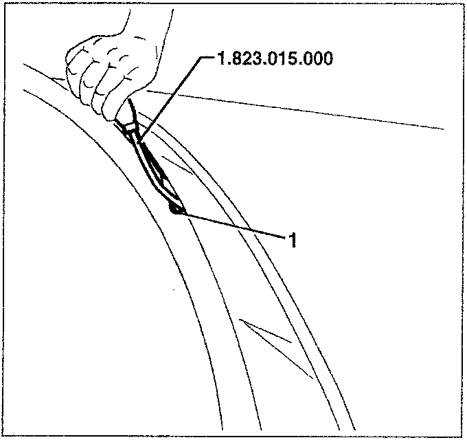Bonnet fastening pin release diagram showing tool 1.823.015.000 and part 1