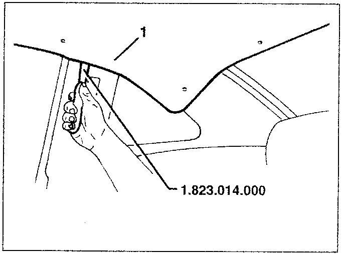 Diagram showing removal of roof lining from centre pillar trim with tool 1.823.014.000
