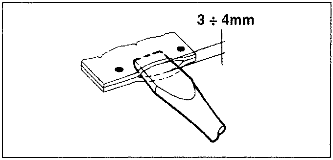 Chisel test for weld integrity showing 3÷4mm gap