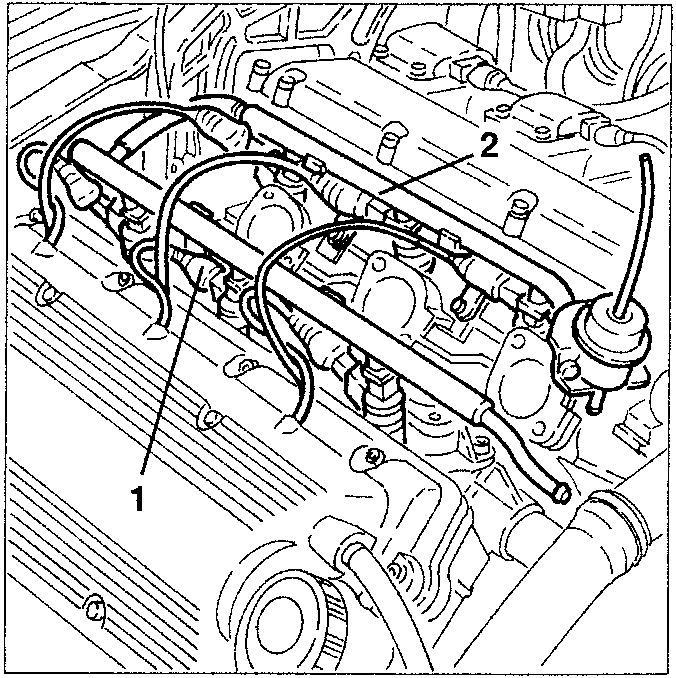 Engine with fuel distributor manifold