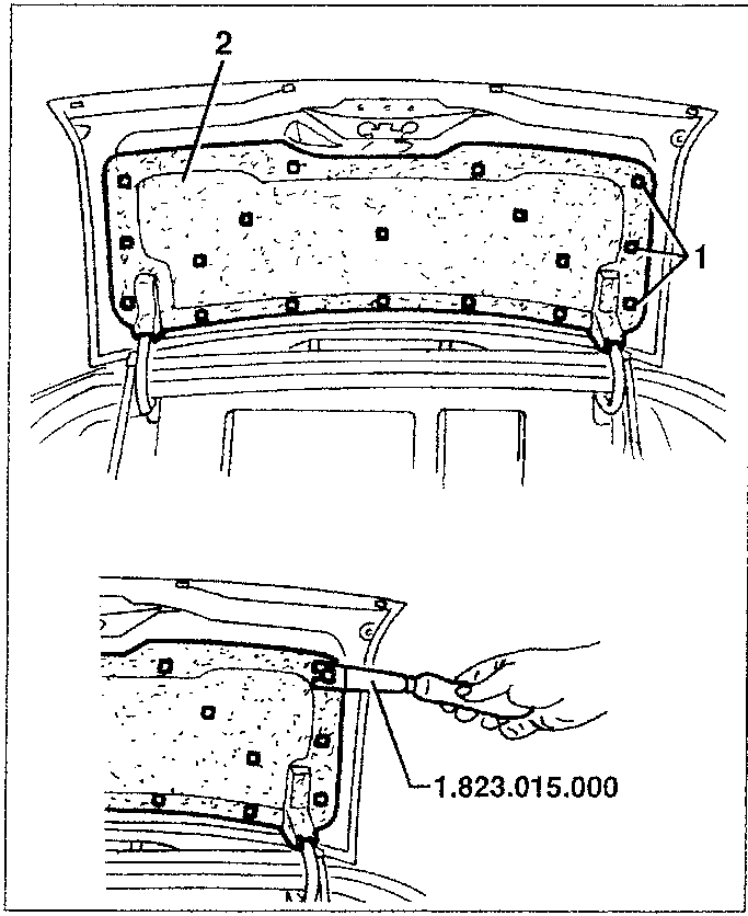 Diagram showing inner trim with plastic buttons and tool 1.823.015.000 being used to remove them.