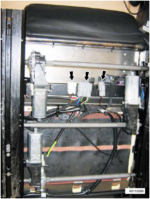 Seat motor multiplug disconnection