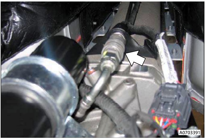 Dry break quick-fit connector disconnected from torque tube pipe