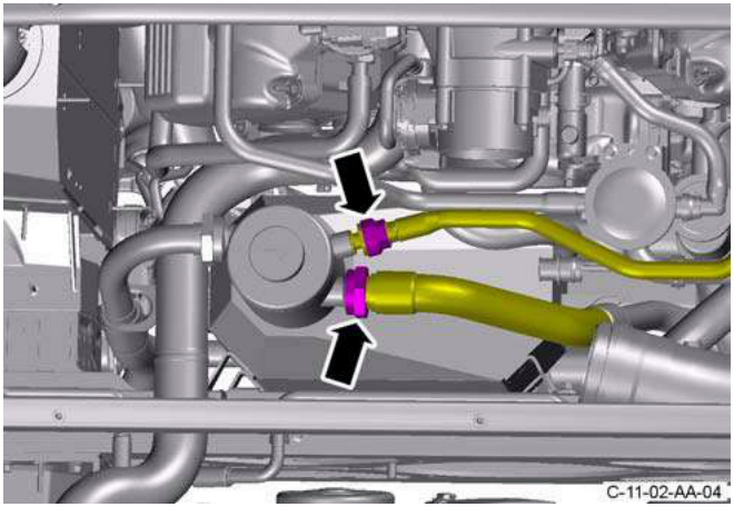 Oil breather pipes disconnected from oil tank