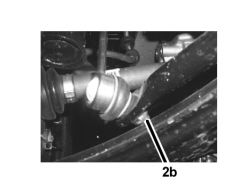 CHECKS ON FRONT ANTI-ROLL BAR
