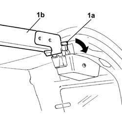 Load compartment roof flap
