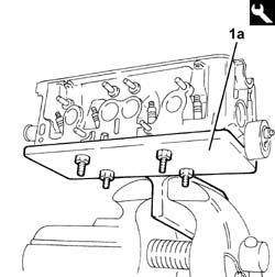 Single cylinder head, removed - overhaul