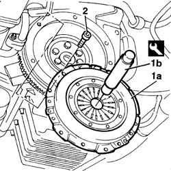 Clutch - r + r with gearbox removed
