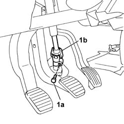 Steering control shaft joints - tighten screws