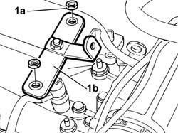 TOOTHED TIMING BELT - R R WITH ENGINE REMOVED