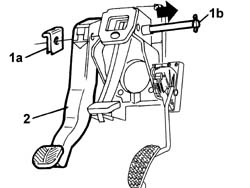 CLUTCH PEDAL - R R FOR RHD VERSIONS