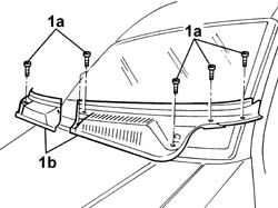 WINDSCREEN BASE TRIM