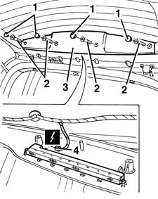 Internal tailgate moulding (one) - r+r