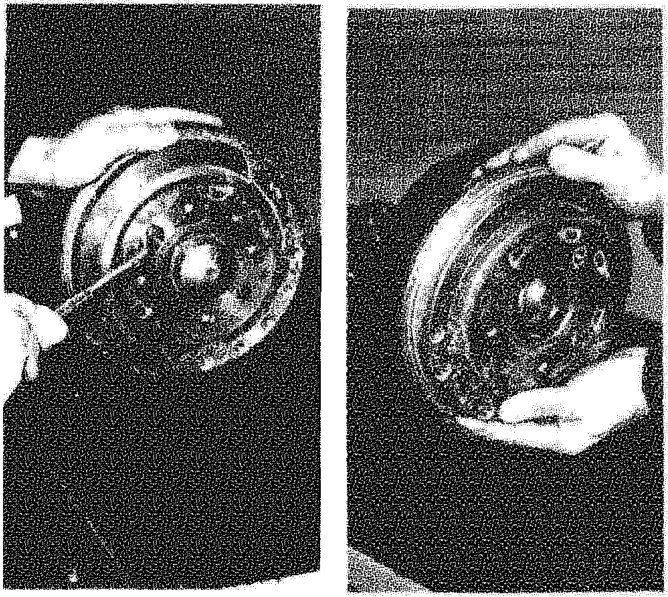 Removing-refitting brake drum