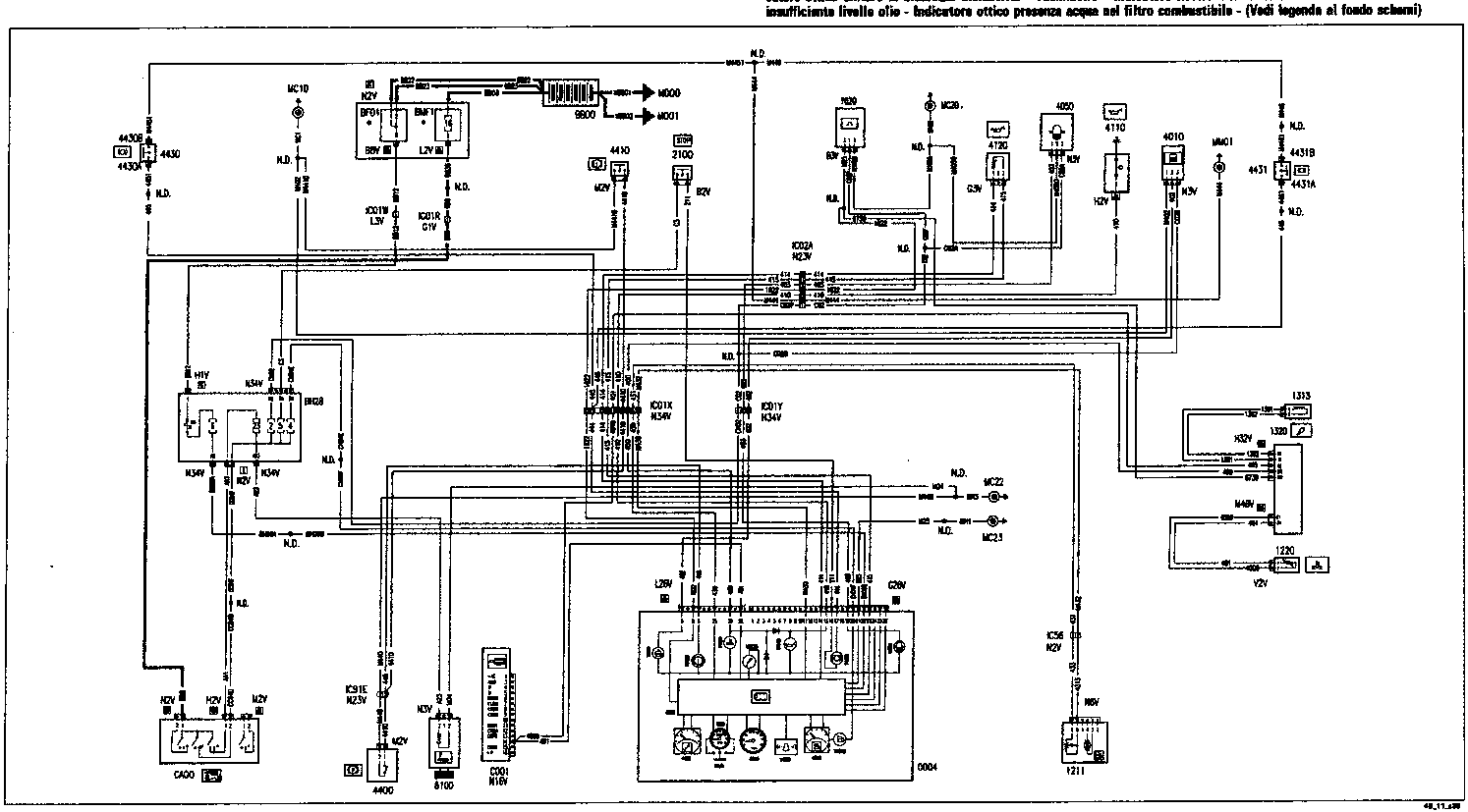 Schematic wiring diagram showing electrical connections between various components including MC10, BF01, BM1, BB00, M000, M001, 4430A, 4430B, N34V, IC01X, IC01Y, L25V, G25V, CA00, 4400, B100, C001, 1620, 4120, 4090, 4110, 4010, MM01, 1313, 1220, V2V, K256, 1211 and other connectors.