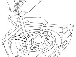 Engine oil pump, removed - check at bench