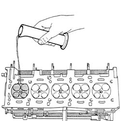 Single cylinder head, removed - overhaul