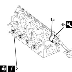 Single cylinder head, removed - overhaul