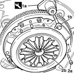 Clutch - r + r with gearbox removed