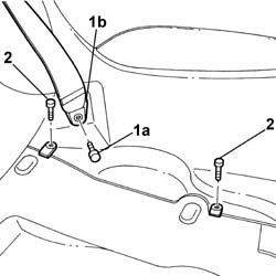 Rear panel - r r