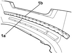 Protective moulding on rear bumper - r r