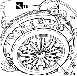 Clutch - r + r with gearbox removed
