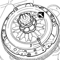Clutch - r + r with gearbox removed