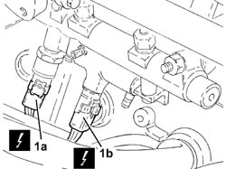 FUEL DELIVERY MANIFOLD - R R