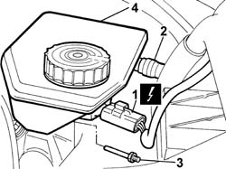 BRAKE FLUID RESERVOIR - R + R AND WASH INSIDE