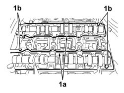 CAMSHAFT IN CYLINDER HEAD - R R ON VEHICLE