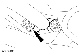 Step 7: Remove the 2 nuts and the support bracket.