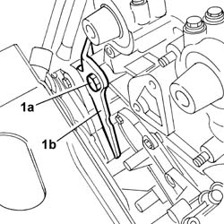 RIGHT CYLINDER HEAD - REMOVING-REFITTING AND REPLACING GASKET