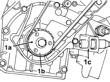 Toothed timing belt - r r with engine removed