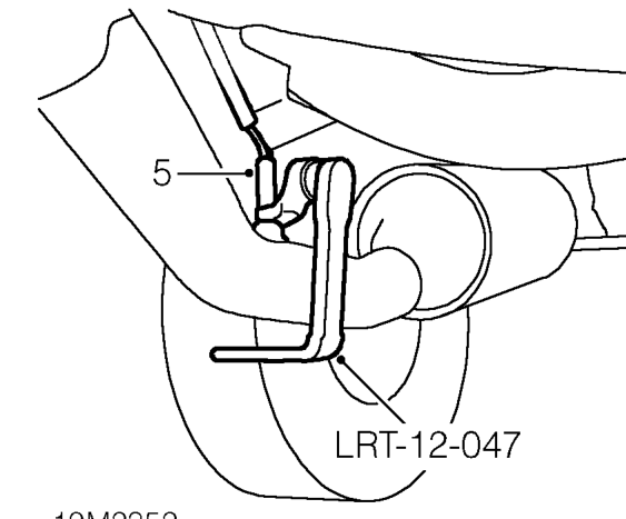 Heated oxygen sensor (ho2s) - rear refit – Raise ramp [hoist].